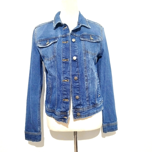 Universal Thread Jackets & Blazers - UNIVERSAL THREAD Women's Denim Freeborn Jean Jacket Trucker Style Size Small